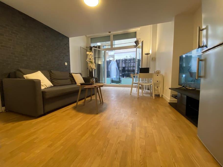 Magnifique Duplex 45 M2 Aux Portes De Paris Metro Barbara A 30Mn Expo Porte De Versailles Montrouge Exteriör bild