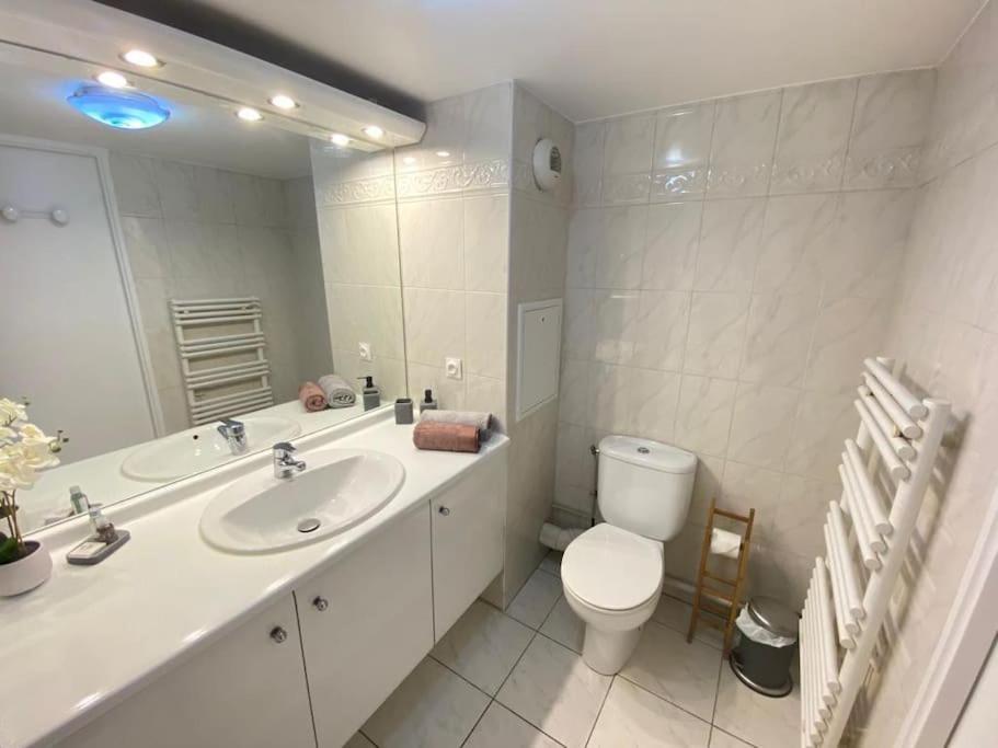 Magnifique Duplex 45 M2 Aux Portes De Paris Metro Barbara A 30Mn Expo Porte De Versailles Montrouge Exteriör bild