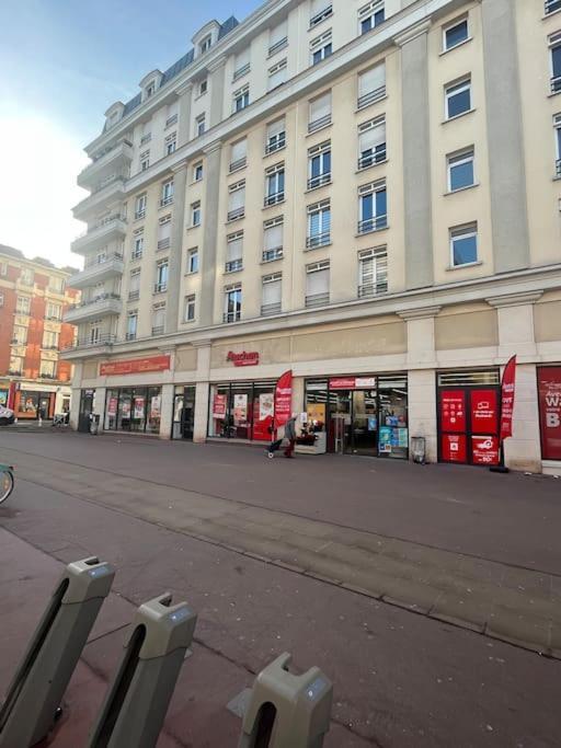 Magnifique Duplex 45 M2 Aux Portes De Paris Metro Barbara A 30Mn Expo Porte De Versailles Montrouge Exteriör bild